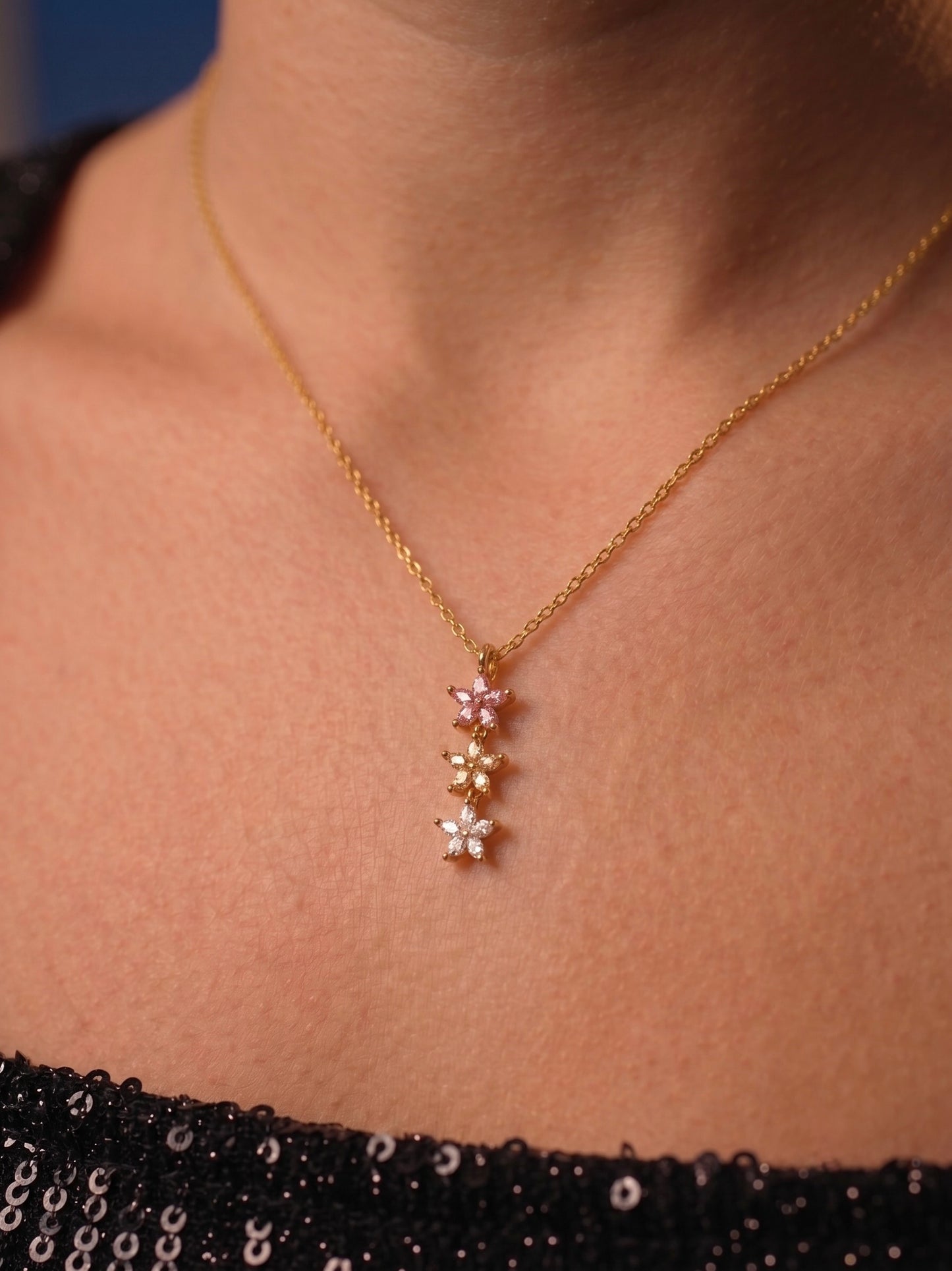 crystal stars drop necklace