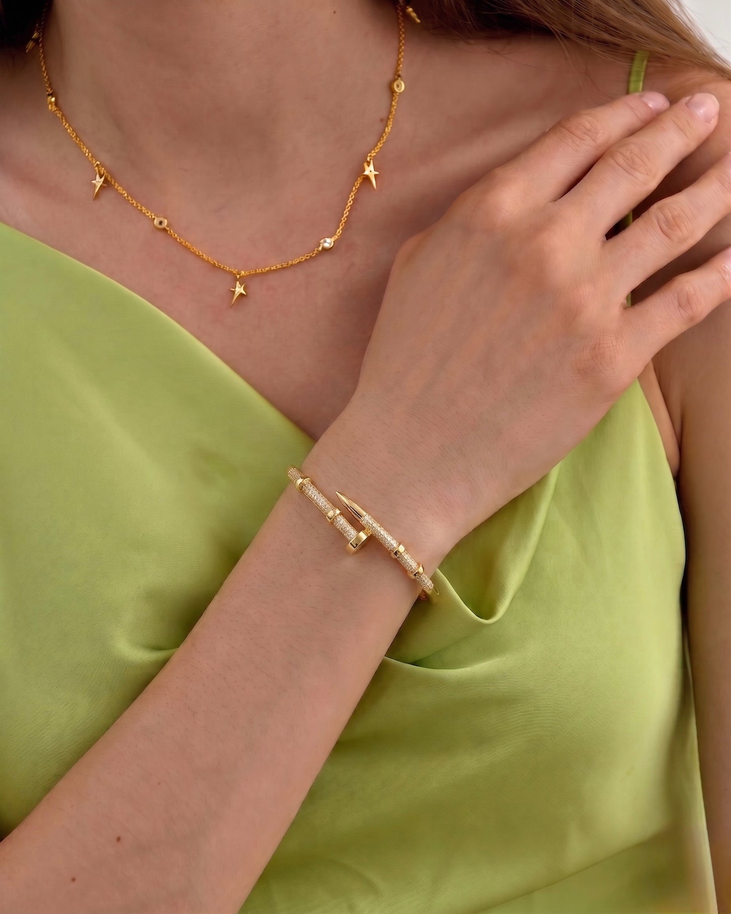 gold crystal nail handcuff