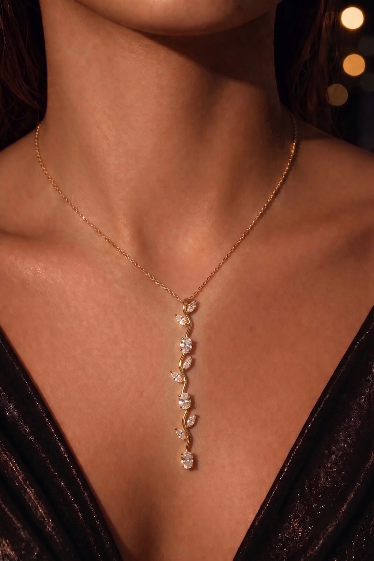 Tulip Drop Necklace - Gold