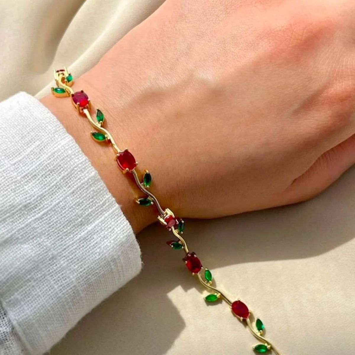 Rose tulip bracelet