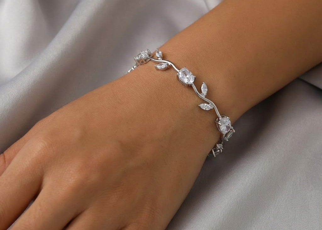 Silver tulip bracelet